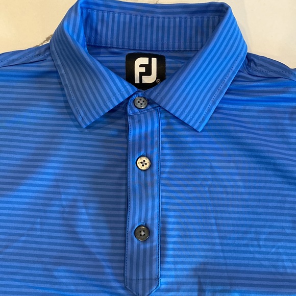 FootJoy Polo Size M - Picture 2 of 8
